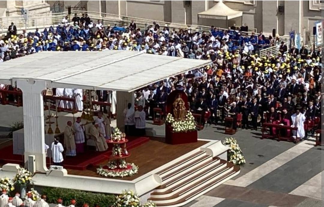 Benoît XVI: Le pape émérite repose en la basilique Saint-Pierre